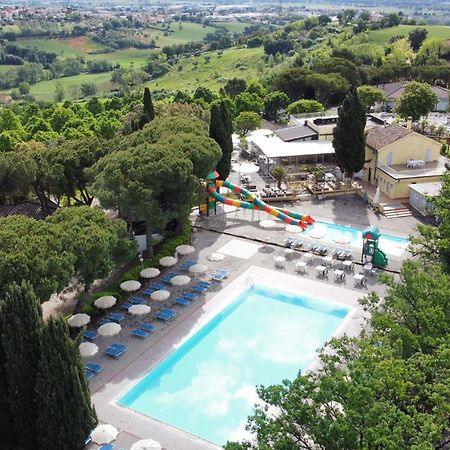 Camping Village Mar Y Sierra San Costanzo Luaran gambar