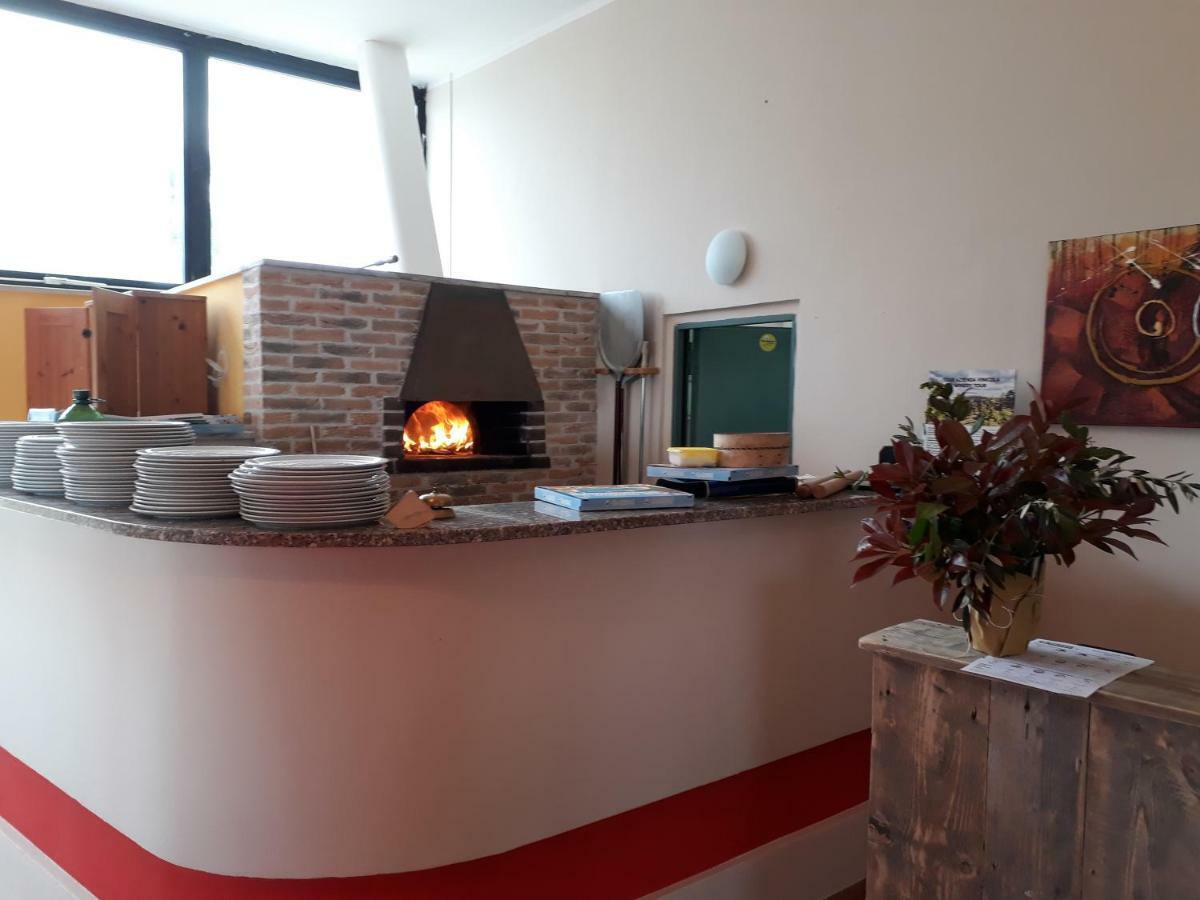 Camping Village Mar Y Sierra San Costanzo Luaran gambar