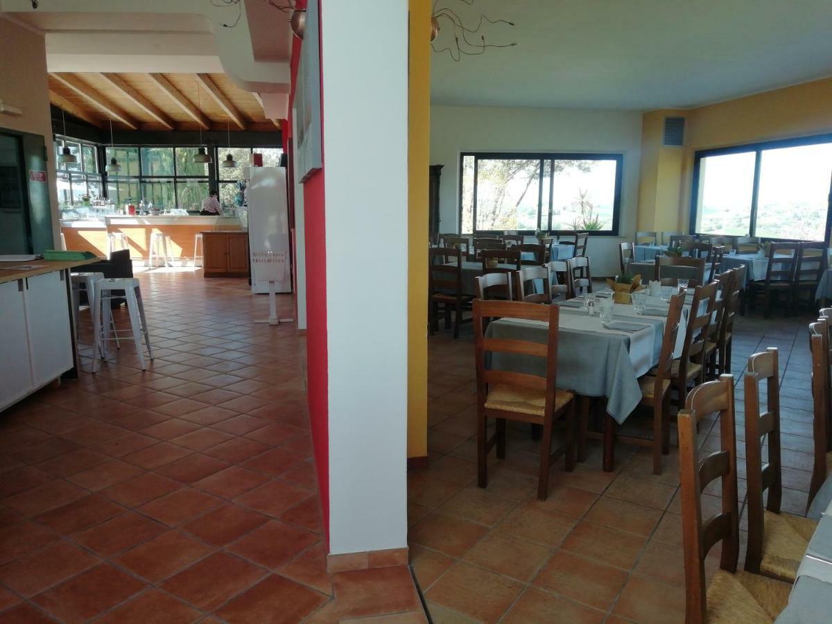 Camping Village Mar Y Sierra San Costanzo Luaran gambar